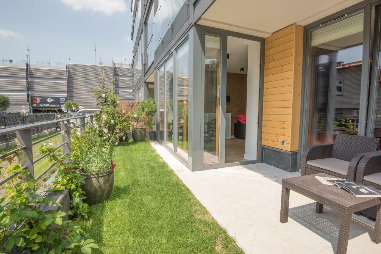 Galaxy Garden Apartment Cracow- Shopping Mall 1Min, Underground Parking, Family Friendly, City Center Краков Экстерьер фото
